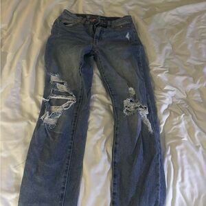 No Boundaries Distressed Straight Leg Jeans - Blue